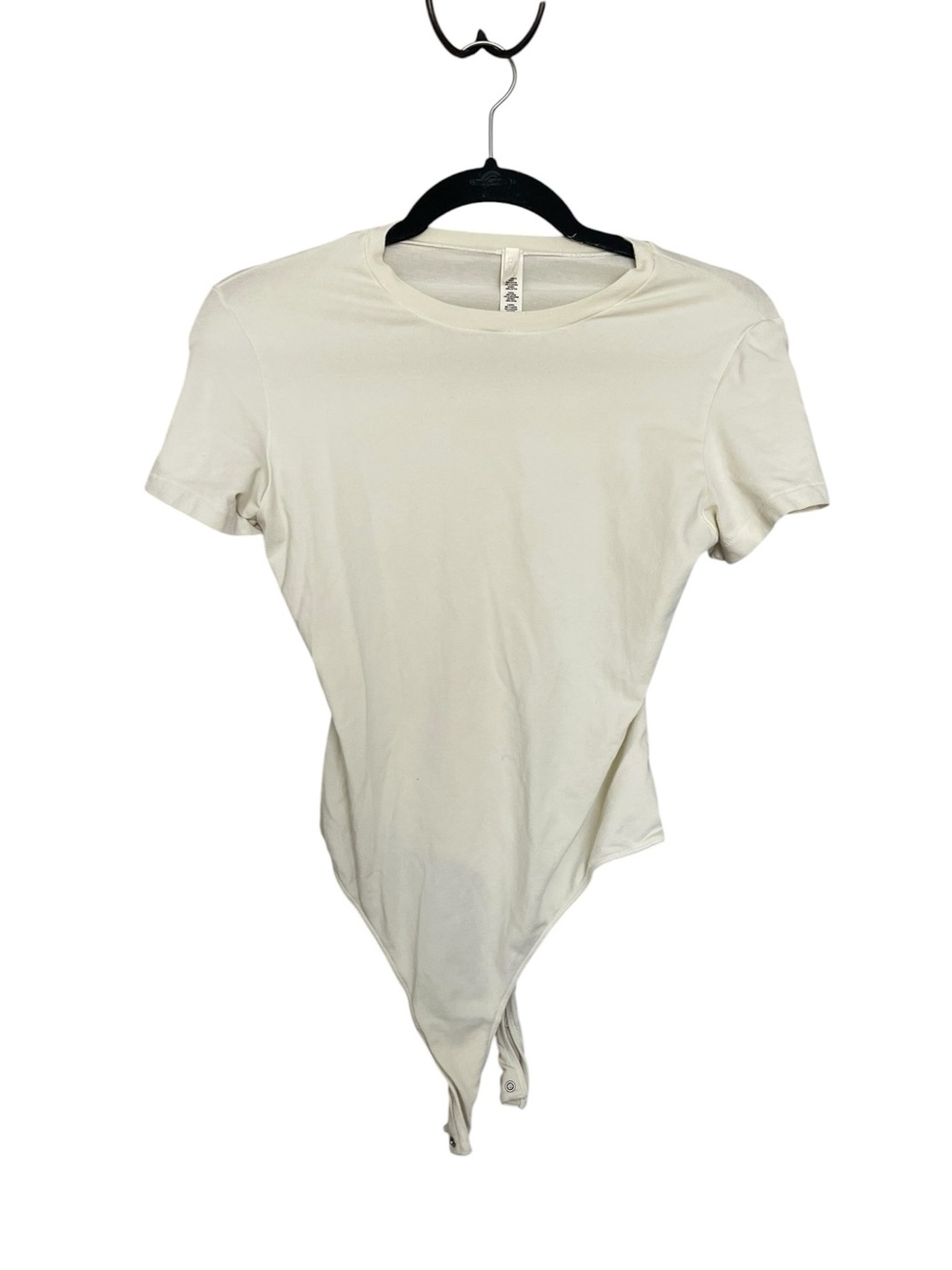 *** LISTING IS SOLD *** SKIMS Cream Short Sleeve Crewneck Bodysuit